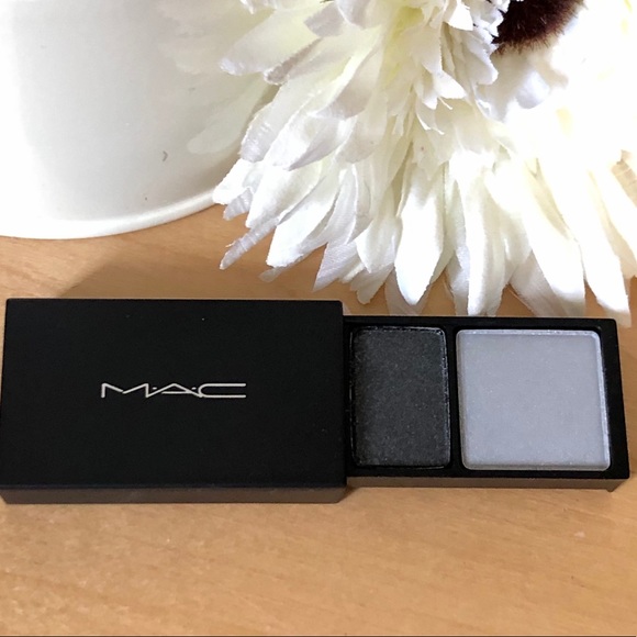 MAC Eye Shadow Suite * Smoke & Ash - Picture 3 of 4